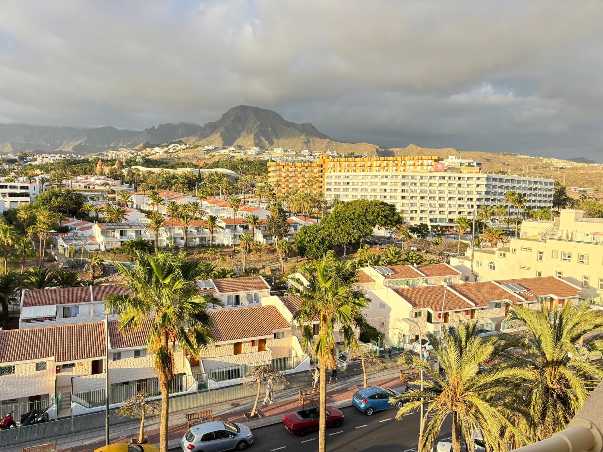 Comfortable Apartment In The Heart Of Las Americas Playa de las Américas Buitenkant foto
